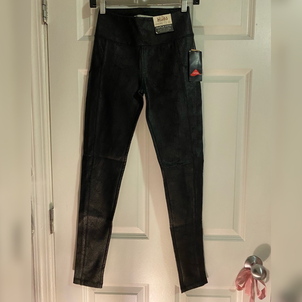 Distressed Stretch Leather Leggings